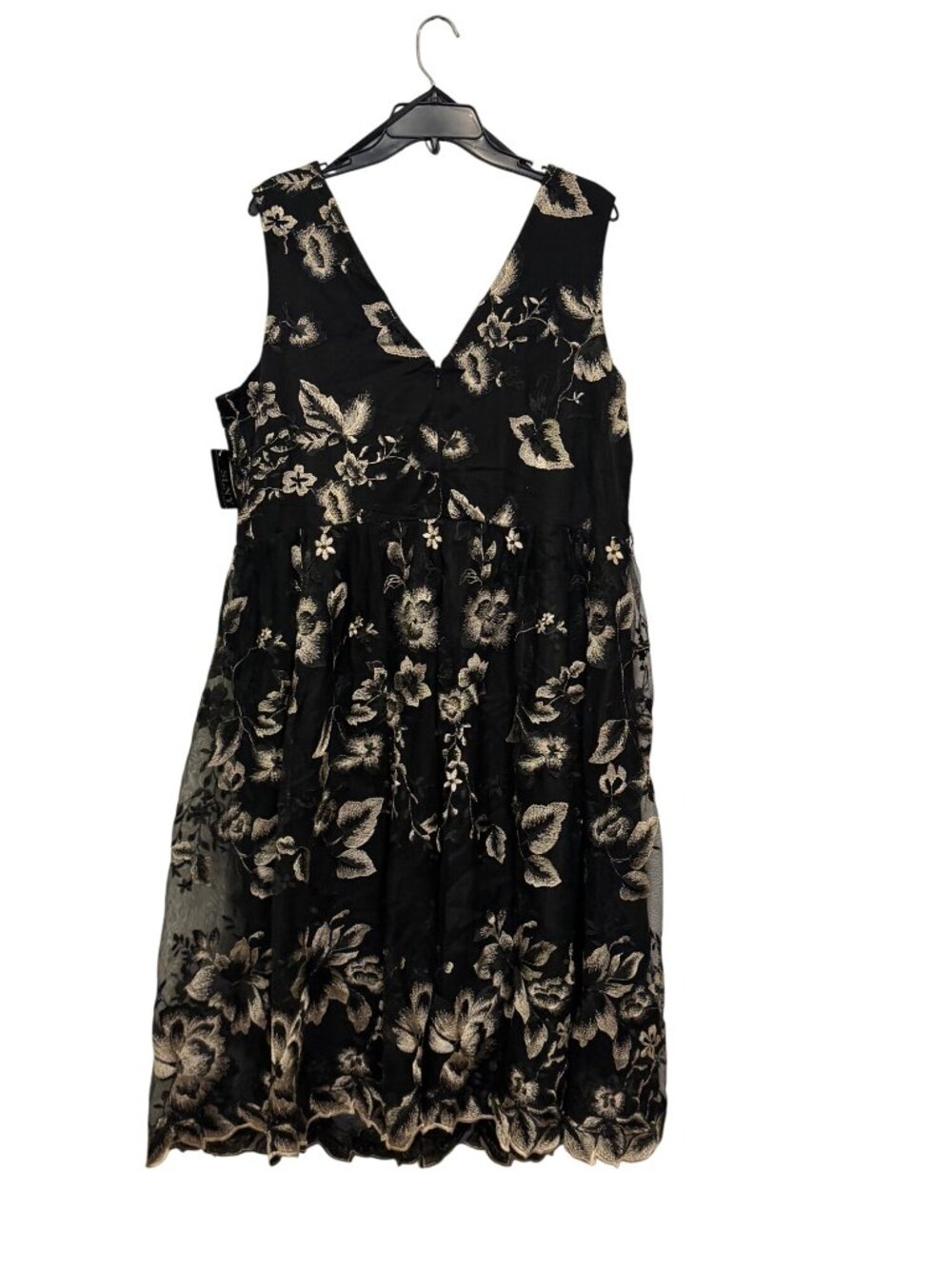 SLNY Black & Beige Floral cocktail dress 16W Embroidered Sleeveless Short - Picture 2 of 7